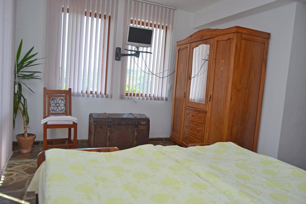Guest House Diabora Arbanasi Exterior foto