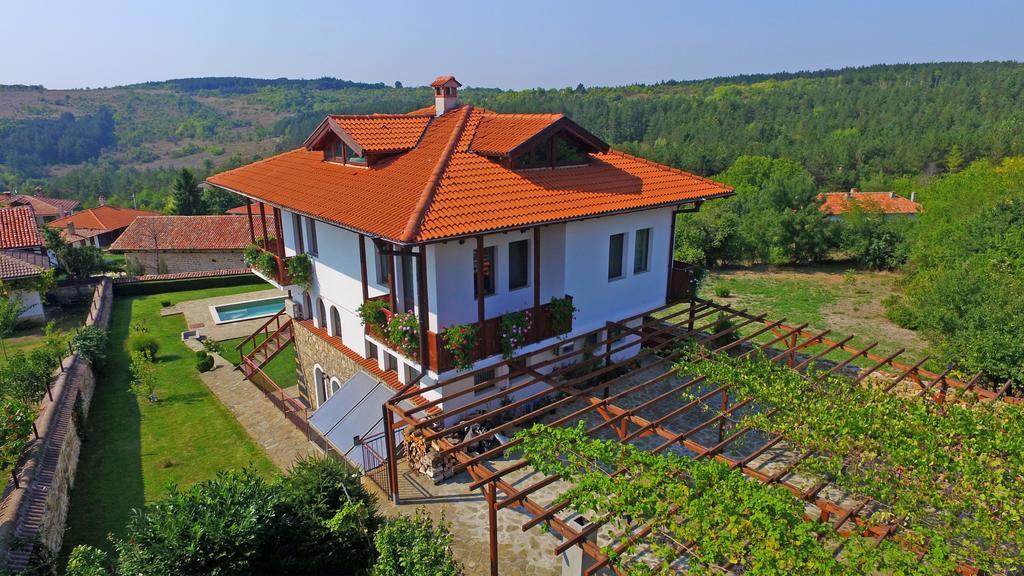 Guest House Diabora Arbanasi Quarto foto