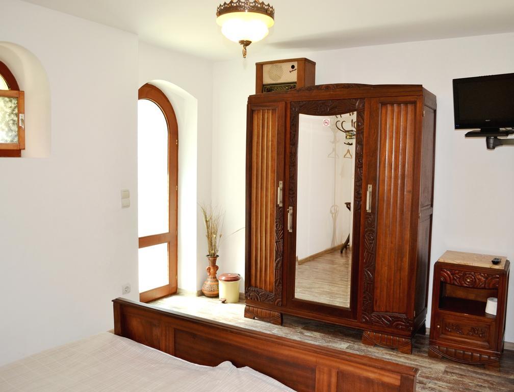 Guest House Diabora Arbanasi Quarto foto